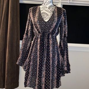 V neck printed dress